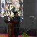 Wagub Jambi Abdullah Sani menyampaikan sambutan pada Malam Anugerah KPID Jambi 2025 di Gedung Putih Grand Kemas, Kota Jambi. (Dok. Daus)