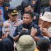 Dirtipidter Bareskrim Polri Brigjen Pol. Moh. Irhamni, menindak tegas aktivitas penambangan pasir ilegal yang berada di dalam kawasan Taman Nasional Gunung Merapi, Kabupaten Magelang, Jawa Tengah, Senin (3/11).(dok. Humas)