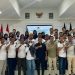 Kepala Kantor Wilayah Ditjen Pemasyarakatan Jambi Irwan Rahmat Gumilar (tengah) bersama jajaran dan pegawai Lapas Kelas IIB Muara Bulian saat kunjungan kerja perdana, Sabtu (20/12/2025). (Dok. Nahar)