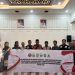 Sekretaris Daerah Provinsi Jambi, Dr. H. Sudirman, S.H., M.H., melepas keberangkatan empat warga binaan Satgaswil Jambi Densus 88 AT Polri untuk menjalankan ibadah umrah, di rumah dinas Sekda Jambi, Selasa (9/12/2025) malam. (Dok. Daus)