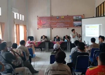 Dinas PUPR memperkuat komitmen peningkatan mutu infrastruktur dengan menggelar sosialisasi yang berlangsung pada Jumat (12/12/2025). (Dok/supratman)
