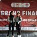 Dua atlet bridge usia dini asal Provinsi Jambi, Rachell Ameera Saffa dan Safitri Aulia Sari, berpose usai memastikan lolos ke Grand Final Liga Bridge Siswa Nasional 2025 yang digelar di Telkomsat, Bogor, 12–14 Desember 2025. (Dok. Taufik)