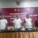 Pengurus FPTI Provinsi Jambi, perwakilan KONI, PB FPTI, dan Dispora Provinsi Jambi saat pembukaan Musyawarah Provinsi FPTI Jambi di Shang Ratu Hotel, Kota Jambi, Sabtu (20/12/2025). (Dok. Daus)