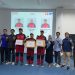 Chief Yamaha DDS Jambi Norman (keempat dari kiri) bersama para instruktur dan peserta terbaik Yamaha Engineering School (YES) Jambi Angkatan 9. Bima Segara terpilih sebagai juara pertama, disusul Areski Deskal dan Muhammad Farid. (Dok. Daus)