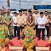 Danrem 042/Garuda Putih Brigjen TNI Heri Purwanto (kedua dari kiri) bersama Forkopimda Provinsi Jambi menyambut kedatangan Wakil Menteri Haji dan Umrah RI Dr. H. Dahnil Anzar Simanjuntak di Bandara Sultan Thaha Jambi, Rabu (24/12/2025). (Dok. Nahar)