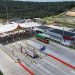 Gerbang Tol di Jalan Tol Trans Sumatera terpantau dilintasi kendaraan pada periode arus balik Libur Natal 2025 dan Tahun Baru 2026. (Dok. Humas HK)