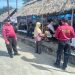 Personel Subdit Wisata Direktorat Pam Obvit Polda Bengkulu melaksanakan patroli dialogis di Kawasan Wisata Pantai Panjang Bengkulu, Sabtu (31/1/2026). (Dok/yola)