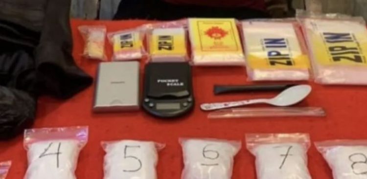 Barang bukti narkotika jenis sabu seberat sekitar 615,7 gram beserta alat pendukung peredaran yang diamankan Satresnarkoba Polresta Jambi dari tersangka RP dalam pengungkapan kasus narkotika di Kota Jambi, Senin (12/1/2026). (Dok, Humas)