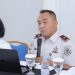 Kepala Kanwil Ditjenpas Jambi Irwan Rahmat Gumilar menyampaikan paparan dalam FGD terkait penyusunan pedoman pelaksanaan pidana kerja sosial pasca berlakunya KUHP baru di Aula Kanwil Ditjenpas Jambi, Senin (19/1/2026). (Dok. Nahar)