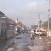 Kondisi ruas jalan di Kecamatan Pelayangan, Seberang Kota Jambi, yang sebelumnya mengalami kerusakan dan genangan air sebelum dilakukan perbaikan oleh Pemerintah Kota Jambi bersama pihak kontraktor RS Adhyaksa. (Dok. Daus)
