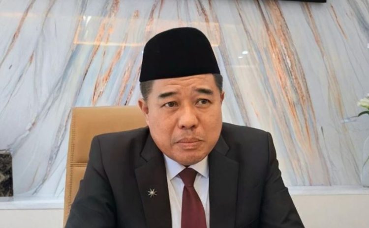 Kepala Dinas PUPR Provinsi Jambi Muzakir, S.Pd., M.Si., memberikan keterangan terkait rencana prioritas pembangunan dan pemeliharaan infrastruktur jalan di wilayah Jangkat pada tahun anggaran 2026. (Dok. Stepanus)