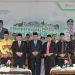 Wakil Gubernur Jambi Abdullah Sani (tengah) berfoto bersama jajaran Kementerian Agama dan tamu undangan usai memimpin upacara peringatan Hari Amal Bakti ke-80 Kementerian Agama di Kantor Wilayah Kemenag Provinsi Jambi, Sabtu (3/1/2026). (Dok, Dedi - Kominfo)