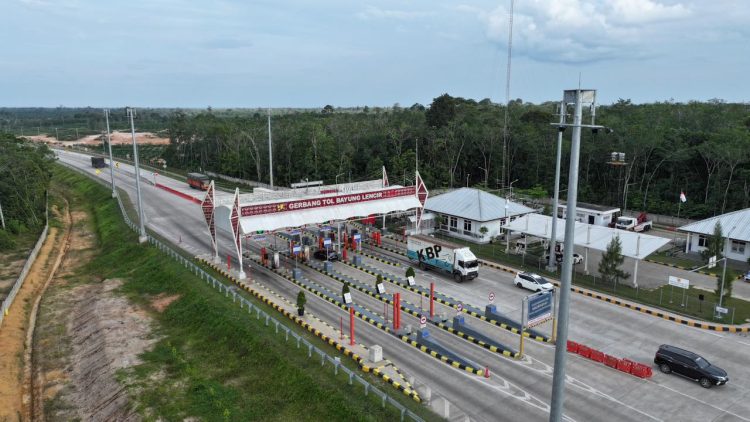 Suasana Gerbang Tol Bayung Lencir, Jalan Tol Trans Sumatera (Dok. Humas HK)