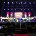 Gubernur Jambi Al Haris bersama para penerima Anugerah Maestro Seni Tradisi dan Warisan Budaya Takbenda pada Malam Keagungan Melayu dalam rangka HUT ke-69 Provinsi Jambi di Taman Mini Melayu Jambi, Selasa (6/1/2026). (Dok. Erit Kominfo)