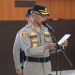 Kapolresta Bengkulu Kombes Pol Sudarno, S.Sos., M.H., memimpin upacara serah terima jabatan Kabag SDM Polresta Bengkulu yang digelar di Aula Endra Dharmalaksana Polresta Bengkulu, Senin (12/1/2026). (Dok/Yola)