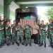 Prajurit Korem 042/Garuda Putih (Gapu) bersama BPBD dan unsur masyarakat berfoto usai pelepasan bantuan kemanusiaan untuk korban bencana alam di Provinsi Aceh dari Makorem 042/Gapu, Jambi, Rabu (14/1/2026). (Dok. Nahar)