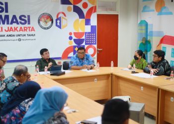 Komisi I DPRD Provinsi Jambi melakukan pertemuan dengan Komisi Informasi Provinsi DKI Jakarta untuk mempelajari penguatan keterbukaan informasi publik, Kamis (22/1/2026). (Dok. Humas)