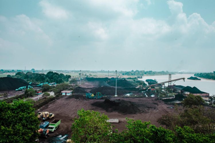 Suasana area Terminal Curah Kering Pelabuhan Talang Duku, Muaro Jambi. PT Pelindo (Persero) Regional 2 Jambi (Dok. Humas)