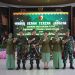 Pangdam XX/TIB Mayjen TNI Arief Gajah Mada (tengah) berfoto bersama pejabat lama dan pejabat baru Danrem 042/Garuda Putih usai upacara serah terima jabatan di Makodam XX/TIB, Padang, Sumatera Barat, Senin (26/1/2026). (Dok. Penrem 042/Gapu)