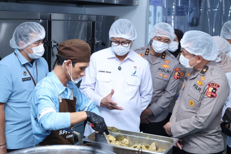 BPOM Apresiasi Standar Keamanan Pangan SPPG Polri, Makanan Diuji Setara Hidangan VIP, Rabu (21/1/2026). (Dok/yola)