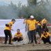 Polresta Bengkulu bersama instansi terkait melaksanakan kegiatan Gerakan Membersihkan Pantai Rame-rame di kawasan wisata Pantai Zakat, Jumat (06/02/2026). (Dok/yl)