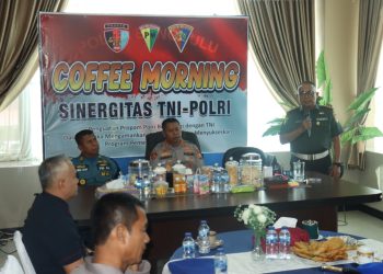 Bidpropam Polda Bengkulu melaksanakan kegiatan Coffee Morning Sinergitas TNI–Polri yang berlangsung, bertempat di ruang kerja Kabid Propam Polda Bengkulu, Rabu (11/2/2026). (Dok/yola)