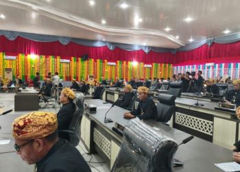 Rapat Paripurna Istimewa hari jadi ke-23 Kabupaten Mukomuko digelar di ruang rapat Gedung DPRD Kabupaten Mukomuko, Selasa (24/2/2026). (Dok/Dd)