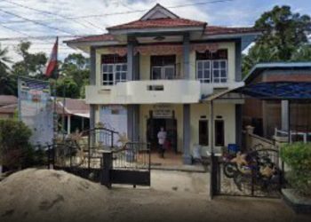 Tim media telah mendatangi kediaman kepala desa untuk meminta klarifikasi, Selasa (17/2/2026). (Dok/DD)