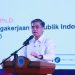 Menteri Ketenagakerjaan Yassierli menyampaikan kuliah umum kepada generasi muda di Kabupaten Lahat, Sumatera Selatan, Senin (9/2/2026) (Dok. Biro Humas Kemnaker)