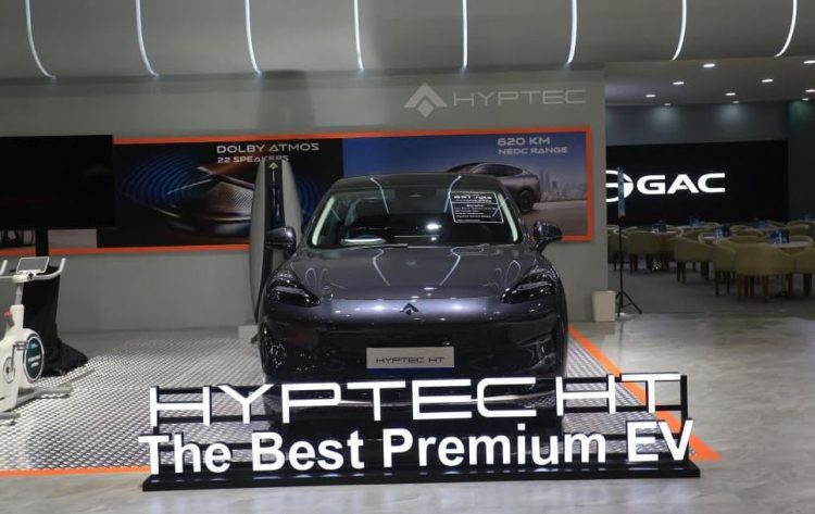 Model Hyptec HT dipamerkan di stan GAC Indonesia pada Indonesia International Motor Show (IIMS) 2026 di Jakarta, yang berhasil meraih penghargaan Best EV Long Range. (Dok. Humas GAC Indonesia)
