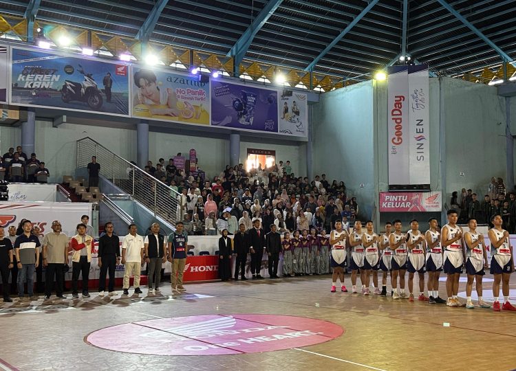 Suasana pembukaan Honda DBL 2026 wilayah Jambi di arena pertandingan, Jumat (6/2/2026). (Dok.Stepanus)