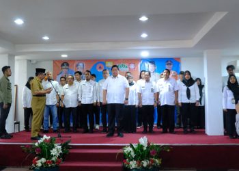Wagub Sani pada Kukuhkan Pengurus FPRB Provinsi Jambi di Ruang Bulian, Grand  Hotel Jambi, Selasa (10/2/2026).(dok.stepanus)