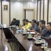 Pertemuan Pansus I DPRD Provinsi Jambi bersama Wakil Bupati Tanjung Jabung Timur Muslimin Tanja dan jajaran Pemkab Tanjabtim membahas percepatan realisasi Participating Interest (PI) 10 persen Migas Blok Jabung di Kantor Bupati Tanjabtim, Kamis (29/1/2026). (Dok, Humas)