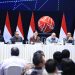 Ketua Dewan Komisioner OJK Friderica Widyasari Dewi (tengah) bersama jajaran Otoritas Jasa Keuangan, Bursa Efek Indonesia Dialog Pasar Modal di Main Hall Bursa Efek Indonesia (Dok. Humas OJK Jambi)