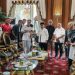 Gubernur Jambi Al Haris (tengah) bersama atlet peraih medali emas PON Aceh–Sumatera Utara 2024, pengurus KONI, dan Dispora saat memastikan realisasi pemberangkatan umroh bagi orang tua atlet di Kantor Gubernur Jambi, Rabu (4/2/2026). (Dok. Erit)