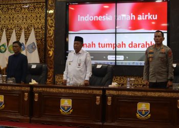 Kepala Perwakilan Ombudsman RI Provinsi Jambi Saiful Roswandi pada acara menyerahkan Opini Ombudsman RI 2025 di Ruang Pola Kantor Gubernur Jambi, Rabu (8/2/2026), (Dok. Stepanus)