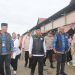 Wakil Gubernur Jambi Abdullah Sani bersama unsur Forkopimda, TNI-Polri, Bulog, dan Badan Pangan Nasional meninjau harga dan ketersediaan bahan pangan saat sidak di Pasar Angso Duo Baru, Kota Jambi, Rabu (18/2/2026). (Dok. Stepanus)