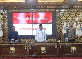 Wakil Gubernur Jambi Abdullah Sani menghadiri Selebrasi dan Penyerahan Hasil Penilaian Maladministrasi Penyelenggaraan Pelayanan Publik (Opini Ombudsman RI Tahun 2025) di Ruang Pola Kantor Gubernur Jambi, Rabu (18/2/2026). (Dok/ Stepanus)