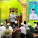Kakanwil Ditjenpas Jambi Irwan Rahmat Gumilar menyampaikan tausiah kepada warga binaan saat shalat tarawih malam kedua Ramadan 1447 H di Masjid At-Taubah Lapas Kelas IIA Jambi, Kamis (29/2/2026). (Dok. Nahar)