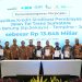 Direksi PT Hutama Karya (Persero) bersama perwakilan sindikasi perbankan dan pejabat kementerian berfoto usai penandatanganan perjanjian fasilitas kredit senilai Rp13,645 triliun untuk pembiayaan Jalan Tol Trans Sumatera ruas Betung (Sp. Sekayu)–Tempino–Jambi di Jakarta, Senin (23/2/2026). (Dok. Humas HK)