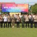 Kapolres Tanjab Timur AKBP Ade Candra bersama unsur TNI, Polri, dan pemerintah daerah saat Apel Siaga Kamtibmas dalam rangka pengamanan bulan suci Ramadhan 1447 H di lapangan Mako Polres Tanjab Timur, Senin (23/2/2026). (Dok. Humas)