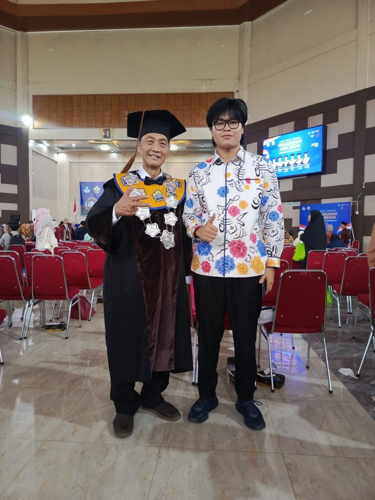 Muhammad Bintang Pradana menghadiri prosesi pengukuhan Prof. Dr. Sugeng Suharto sebagai guru besar, Selasa (10/2/2026). (Dok/yola)