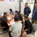 Penyerahan lima tersangka beserta barang bukti ke jaksa di Kejaksaan Negeri Jakarta Selatan, Selasa (31/3/2026). (Foto:ist)