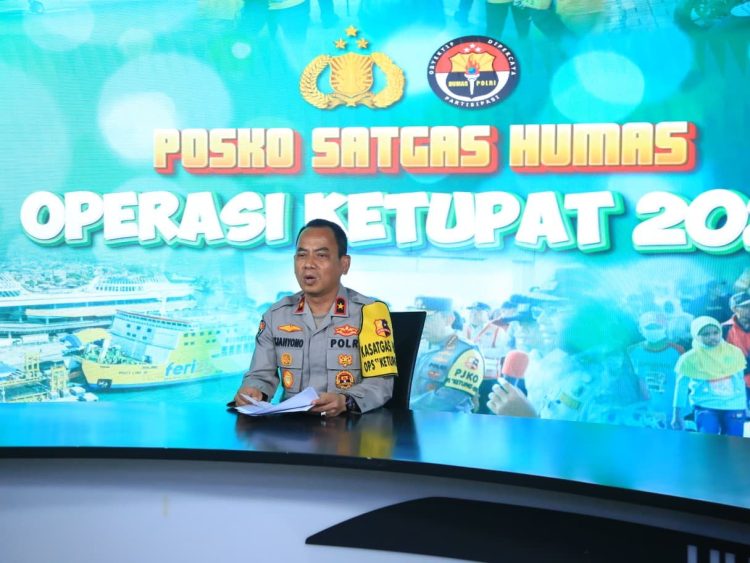Kasatgas Humas Operasi Ketupat 2026, Tjahyono Saputro saat memberikan keterangan (Dok. Humas Polri)
