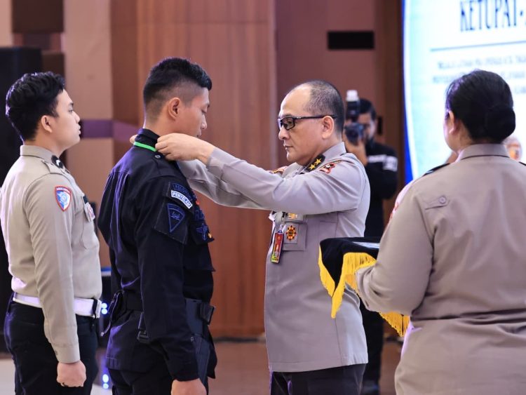 Polri mematangkan persiapan Operasi Ketupat 2026, di Aula Lantai 9 Gedung Bareskrim Polri, Jakarta, Selasa (10/3/2026). (Foto:Yl)