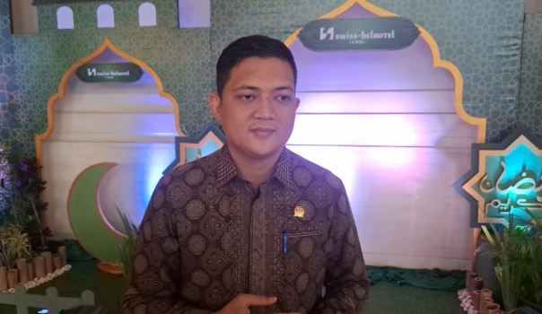 Ketua DPRD Provinsi Jambi, M. Hafiz Fattah, saat diwawancarai usai menghadiri High Level Meeting TPID Provinsi Jambi 2026 (Dok. Daus)