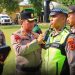 Kapolres Tanjab Timur AKBP Ade Candra memeriksa kesiapan personel saat Apel Gelar Pasukan Operasi Ketupat 2026 di halaman Mako Polres Tanjab Timur, Kamis (12/3/2026). (Dok. Humas)