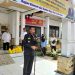Bupati Gusril Pausi membuka kegiatan pasar murah di halaman Kantor Camat Kaur Selatan, Rabu (4/3/2026). (foto:Supratman)