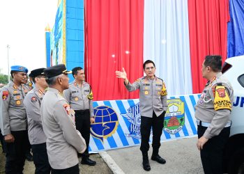 Kapolda Jambi Irjen Pol. Krisno H. Siregar turun langsung melakukan pengecekan di  Tol Jambi–Palembang hingga Pos Pelayanan di kawasan Mestong, Kab. Muaro Jambi pada Selasa, (17/03/2026) (Dok.Nahar)