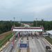 Gerbang Tol Bayung Lencir di ruas Tol Betung–Tempino–Jambi, bagian dari Jalan Tol Trans Sumatera (JTTS). Dok. Humas HK)